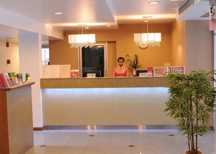 Hotel The Blooms